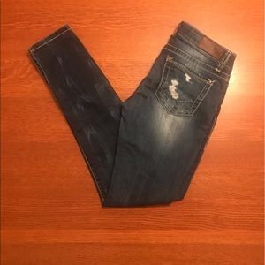 BKE “Stella” Ankle Skinny Jean. Size 26.